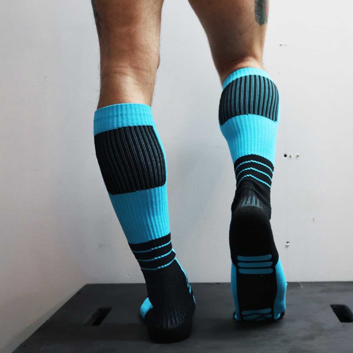 Breedwell Hypnotix Socks Aqua Blue