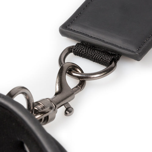 EasyToys Neck & Wrist Restraints