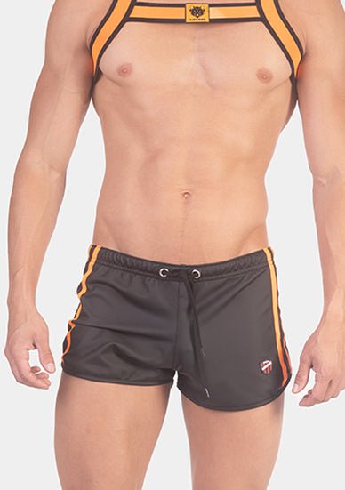 Barcode Berlin Short Byron Laboratory Black Orange