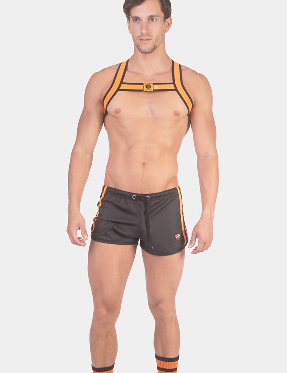 Barcode Berlin Short Byron Laboratory Black Orange