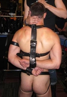 MR S Shoulder To Wrist Restraints